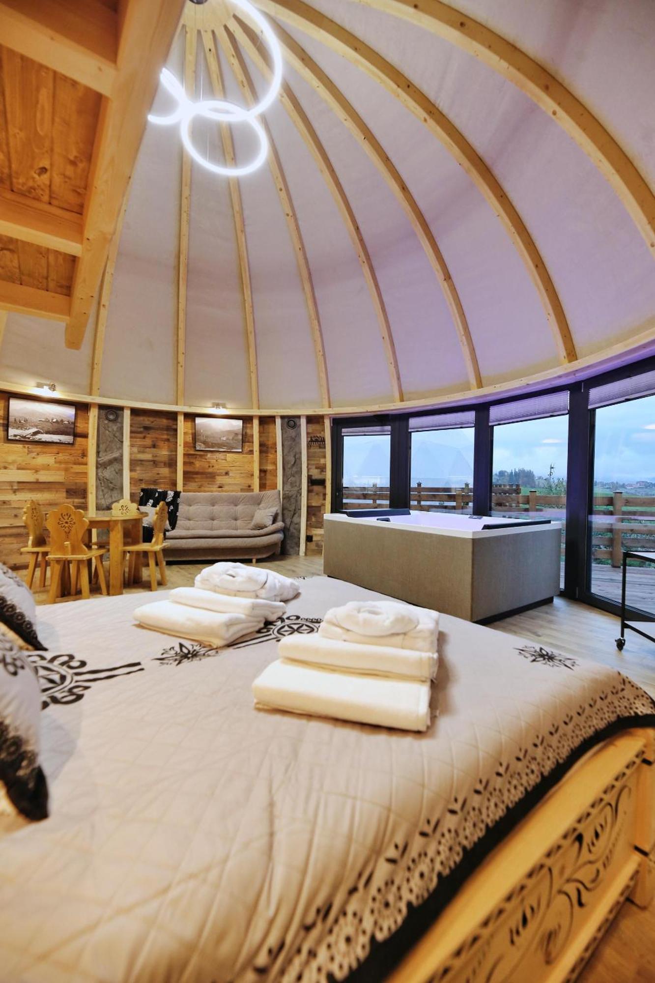 Tatry Mountain Glamp Z Jacuzzi Hotell Zakopane Eksteriør bilde